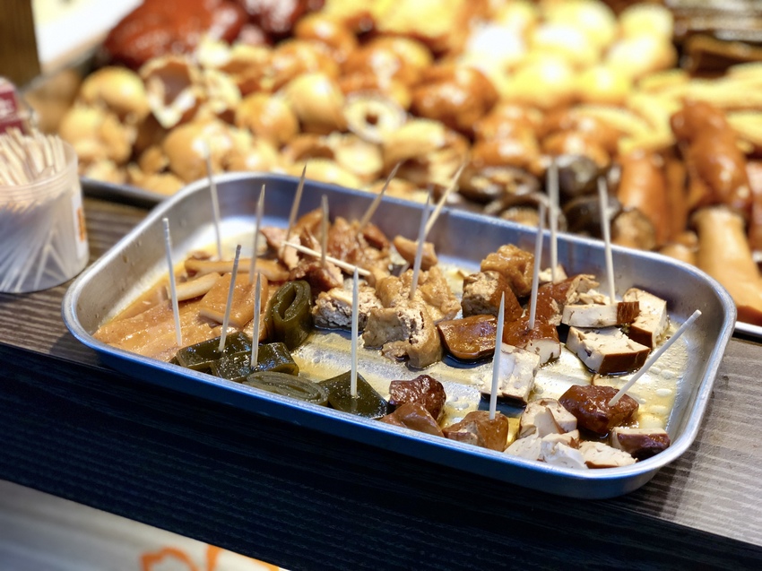 [新北永和] 葉來香滷味智光黃昏市場古早味必吃滷味 / 各種食材均入味好吃