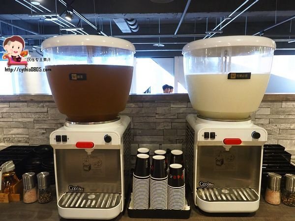 桃園中壢美食-嗑肉石鍋-15隻小龍蝦配25oz肉肉太超值,慶祝母親節就是你啦~~(邀約) @民宿女王芽月-美食.旅遊.全台趴趴走