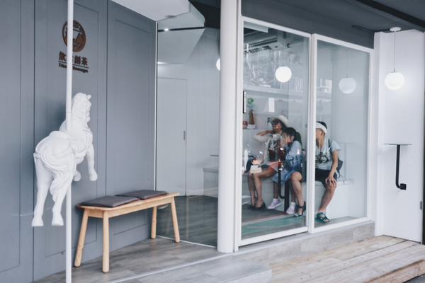 【台北東區】Ina飲拿創茶－選用台灣東部茶葉與在地水果，創造純粹自然好風味。捷運忠孝敦化站，東區飲品推薦