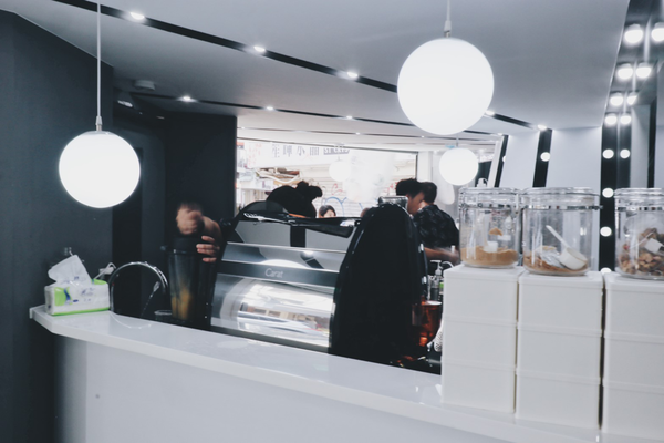 【台北東區】Ina飲拿創茶－選用台灣東部茶葉與在地水果，創造純粹自然好風味。捷運忠孝敦化站，東區飲品推薦