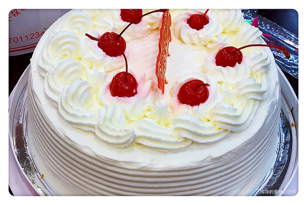 【永和美食】紅葉蛋糕 永和店 ~ 新店報報！永和也有紅葉蛋糕了(附價目表)❤️好吃不甜膩 - 捷運頂溪站