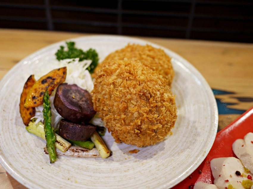 嘉義晚餐、宵夜推薦-大麦小麦 日式酒食