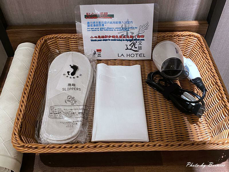 樂逸文旅La hotel 六合夜市棒球館~全館滿滿棒球元素入住感受台灣棒球魅力 @Bernice的隨手筆記