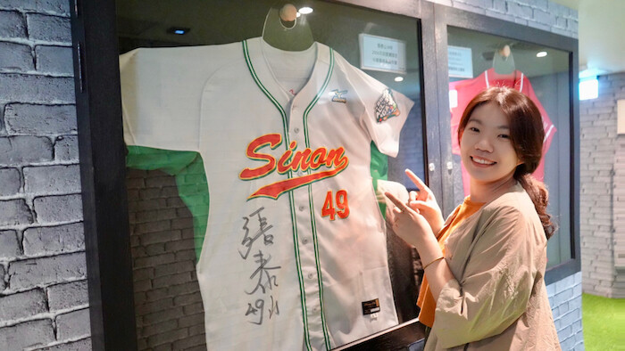 [高雄] 樂逸文旅棒球館｜高雄平價飯店推薦～棒球主題旅館！免費下午茶吃到飽