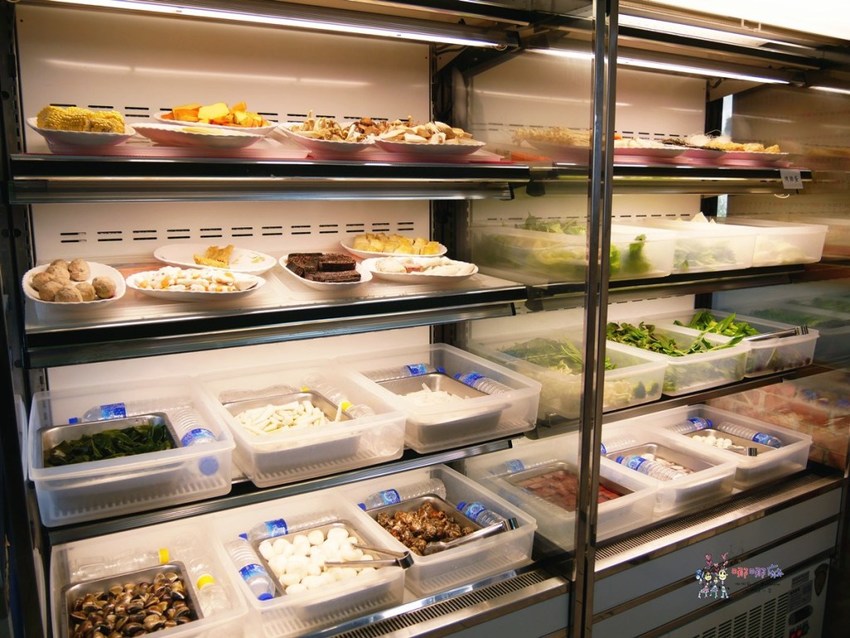 【桃園美食】龍潭大池旁399元吃到飽《越炭越燒》越式串燒烤肉店~第一次嘗試鴨仔蛋~ | 哪哪麻