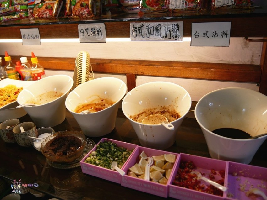 【桃園美食】龍潭大池旁399元吃到飽《越炭越燒》越式串燒烤肉店~第一次嘗試鴨仔蛋~ | 哪哪麻