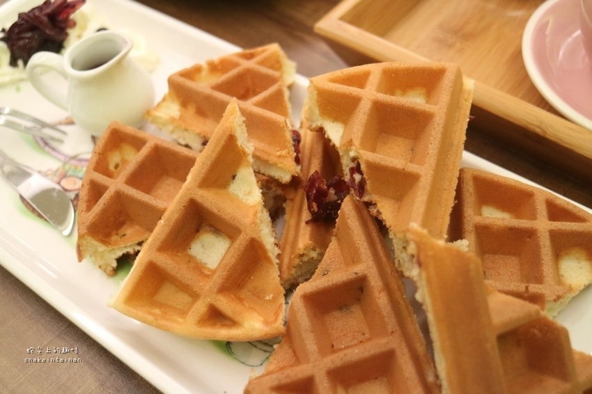 201952_190502_0004.jpg 201952_190502_0004.jpg