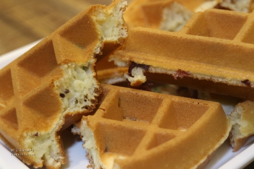 201952_190502_0002.jpg 201952_190502_0002.jpg