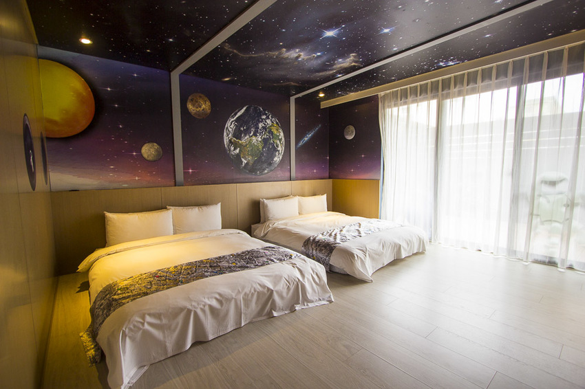 【嘉義住宿】嘉義車站親子飯店|亮點旅店~結合文創、親子與餐飲元素,主題親子房x兒童遊戲區旅行好輕鬆