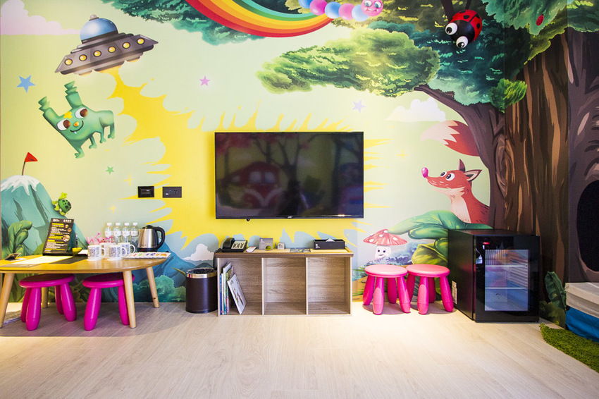 【嘉義住宿】嘉義車站親子飯店|亮點旅店~結合文創、親子與餐飲元素,主題親子房x兒童遊戲區旅行好輕鬆