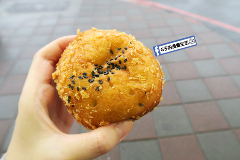 北海道脆皮甜甜圈.中正台大.公館美食.脆皮甜甜圈.北海道咖哩多拿滋.大甲芋香多拿滋.紅豆相思多拿滋.昭和酸菜多拿滋