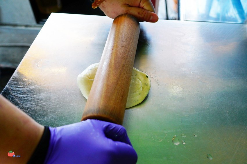鶯歌小吃推薦 銅板美食 BOOM炸蛋蔥油餅