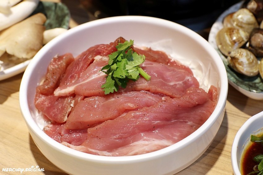 台中南屯公益路小火鍋 一級棒讚火鍋