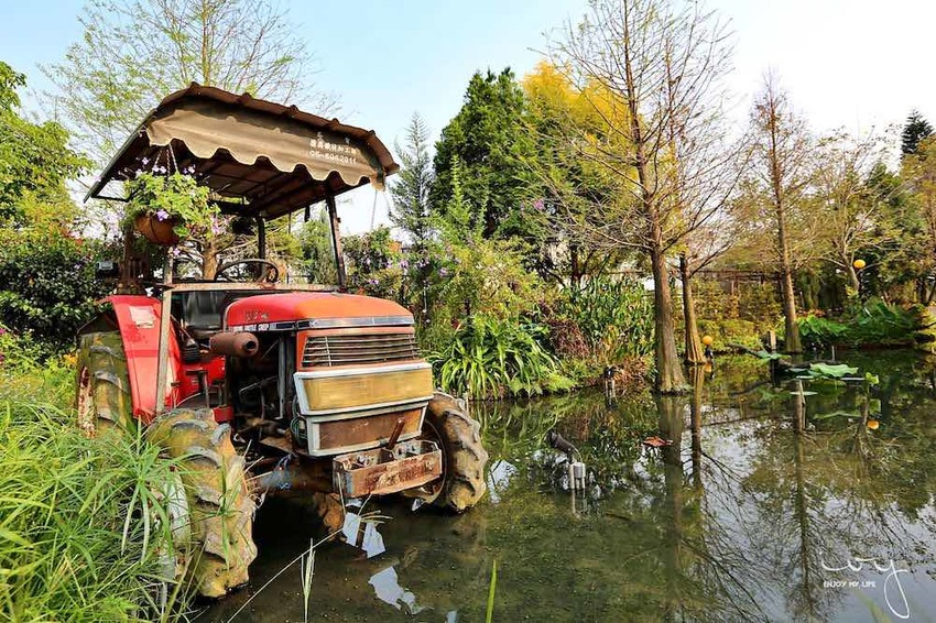 台中南屯隱藏版田園餐廳『田寮農莊』,池塘落羽松造景與總鋪師古早味農家菜,適合親子郊遊的好去處!
