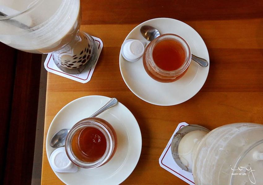 台中南屯隱藏版田園餐廳『田寮農莊』,池塘落羽松造景與總鋪師古早味農家菜,適合親子郊遊的好去處!