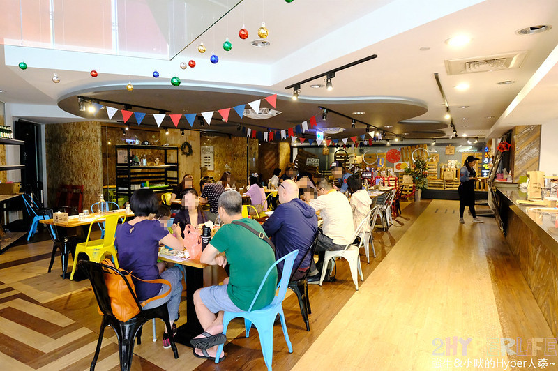 Pizza Factory,台中pizza,台中好吃,台中披薩,台中炸雞,台中美式,台中美食,台中義大利麵,台中義式,披廠工廠草悟店,披薩工廠,披薩工廠草悟廠 @強生與小吠的Hyper人蔘~