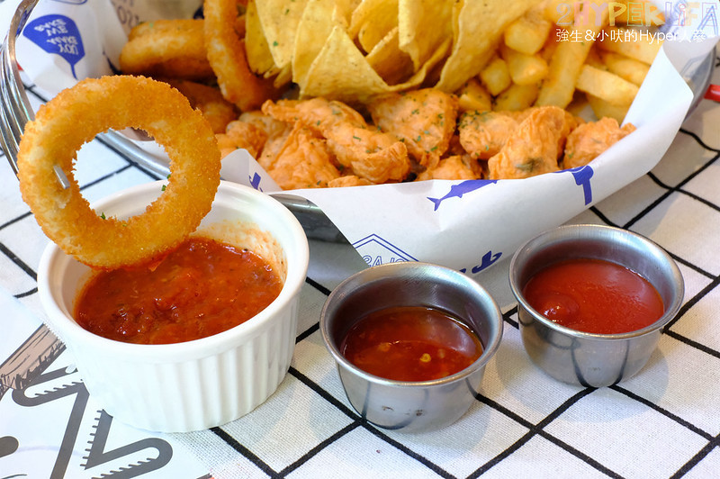 Pizza Factory,台中pizza,台中好吃,台中披薩,台中炸雞,台中美式,台中美食,台中義大利麵,台中義式,披廠工廠草悟店,披薩工廠,披薩工廠草悟廠 @強生與小吠的Hyper人蔘~