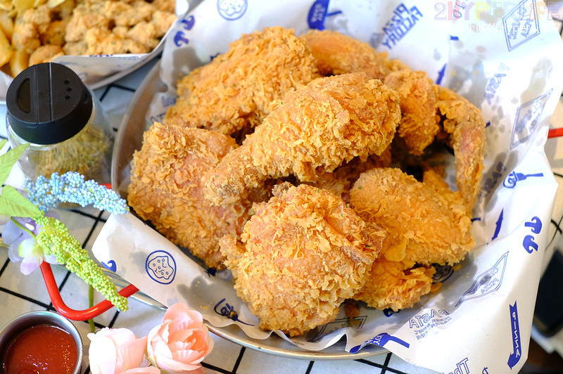 Pizza Factory,台中pizza,台中好吃,台中披薩,台中炸雞,台中美式,台中美食,台中義大利麵,台中義式,披廠工廠草悟店,披薩工廠,披薩工廠草悟廠 @強生與小吠的Hyper人蔘~