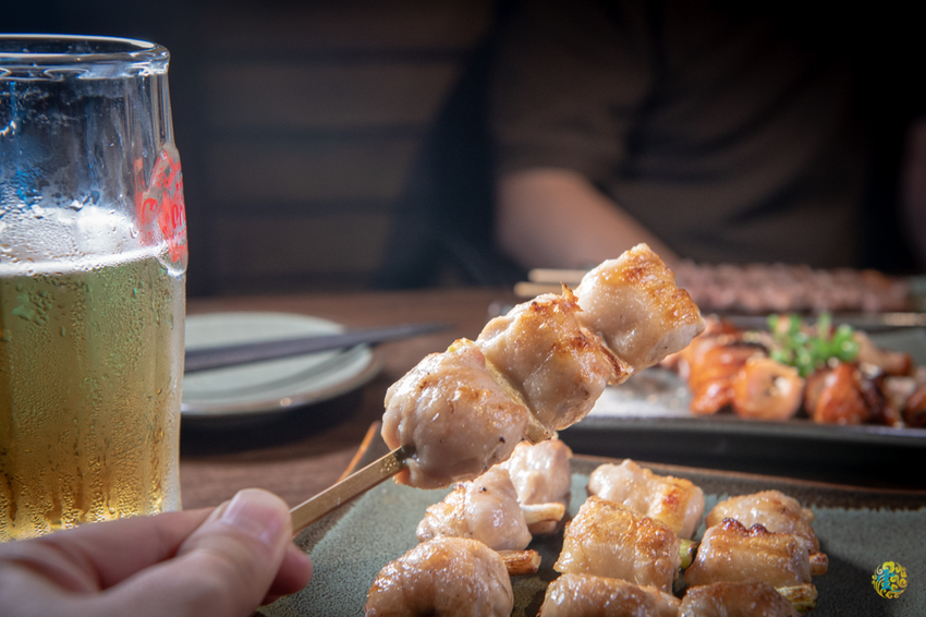 新莊美食》老味噌居酒屋 新莊店 - 平價美味串燒 優質的深夜食堂 - 時空幻境 凌雲江海清