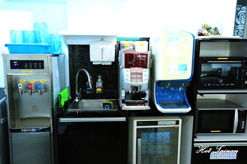 民宿就是遊樂園！充滿童趣的住宿空間：台南樂遊親子民宿 - 熱血玩台南。跳躍新世界