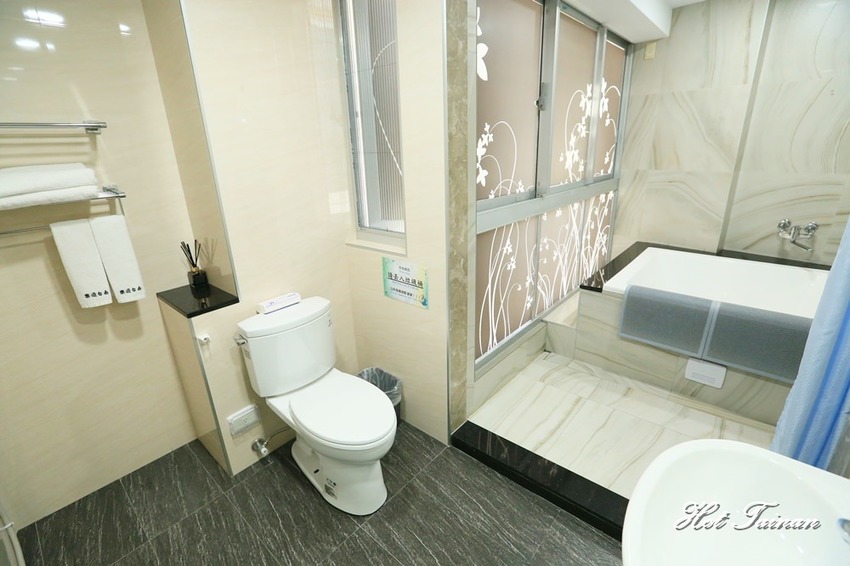 民宿就是遊樂園！充滿童趣的住宿空間：台南樂遊親子民宿 - 熱血玩台南。跳躍新世界