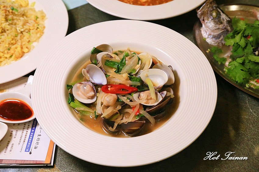 豪宅裡的製油廠,販售家常的好味道:神茶油 Shin Camellia Oil - 熱血玩台南。跳躍新世界