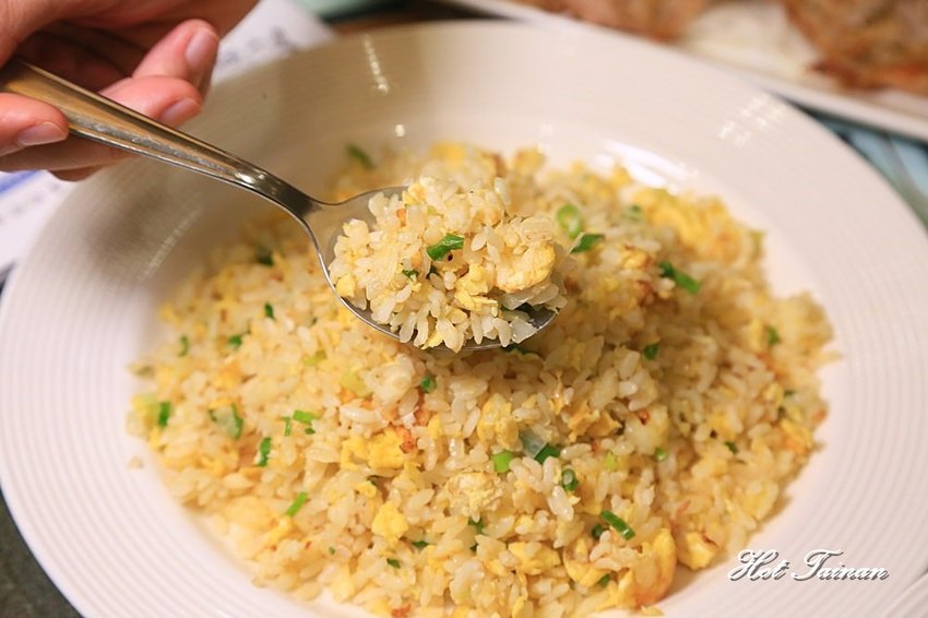 豪宅裡的製油廠,販售家常的好味道:神茶油 Shin Camellia Oil - 熱血玩台南。跳躍新世界