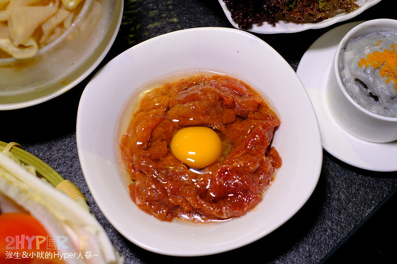 台中中區美食,台中好吃麻辣鍋,台中美食,台中麻辣鍋推薦,必吃麻辣鍋,瓦庫燒肉,瓦庫麻辣鍋,瓦庫麻辣鍋價格,瓦庫麻辣鍋菜單,瓦庫麻辣附近停車場 @強生與小吠的Hyper人蔘~