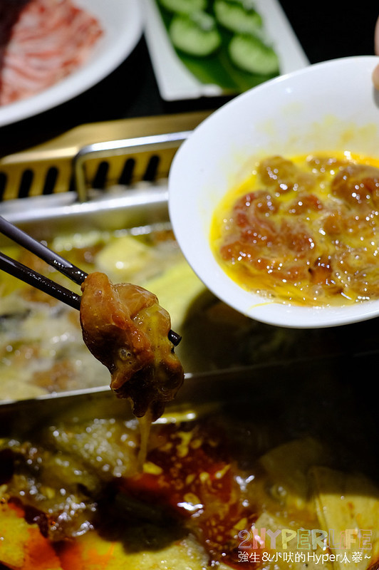 台中中區美食,台中好吃麻辣鍋,台中美食,台中麻辣鍋推薦,必吃麻辣鍋,瓦庫燒肉,瓦庫麻辣鍋,瓦庫麻辣鍋價格,瓦庫麻辣鍋菜單,瓦庫麻辣附近停車場 @強生與小吠的Hyper人蔘~