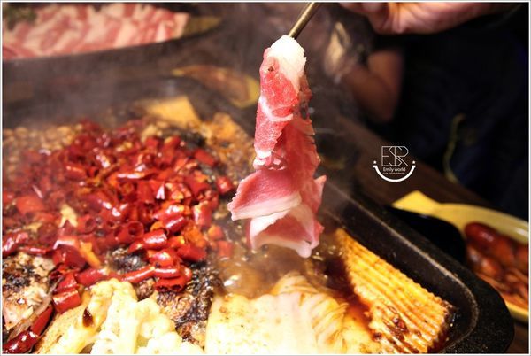 水貨烤魚火鍋中壢店 (21).JPG