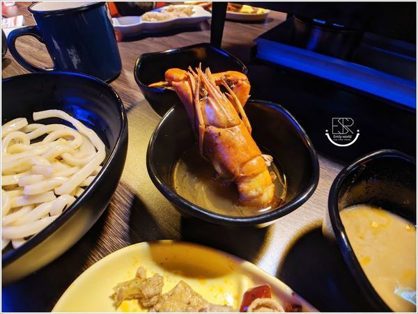 水貨烤魚火鍋中壢店 (39).jpg