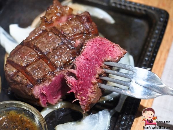 新北中和美食-鬥炙原味炙燒牛排-中和店-64盎司太驚人,大盎司的牛排還是很鮮甜 (邀約) @民宿女王芽月-美食.旅遊.全台趴趴走