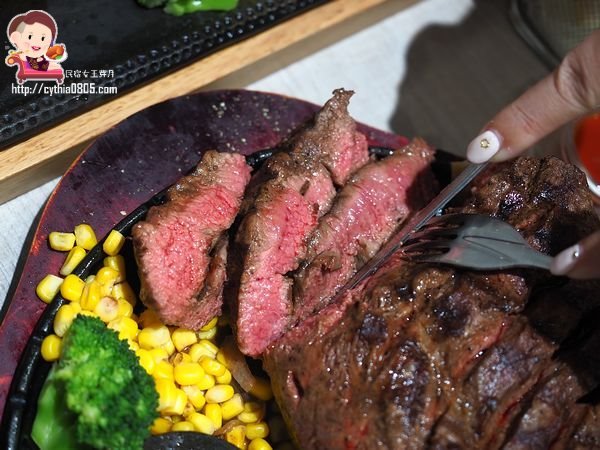 新北中和美食-鬥炙原味炙燒牛排-中和店-64盎司太驚人,大盎司的牛排還是很鮮甜 (邀約) @民宿女王芽月-美食.旅遊.全台趴趴走