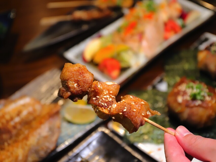 只要230元起就能吃到超美味個人日式定食套餐.5道精緻料理一次享受