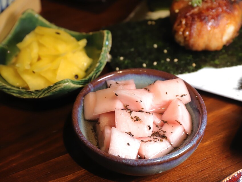 只要230元起就能吃到超美味個人日式定食套餐.5道精緻料理一次享受