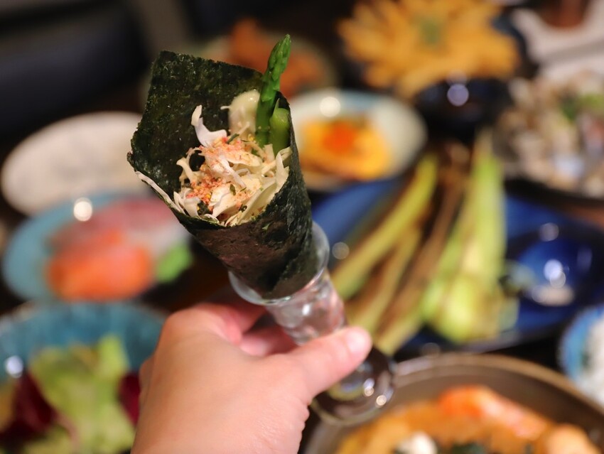 只要230元起就能吃到超美味個人日式定食套餐.5道精緻料理一次享受