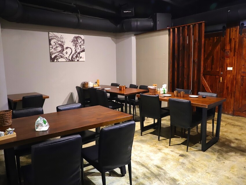 只要230元起就能吃到超美味個人日式定食套餐.5道精緻料理一次享受