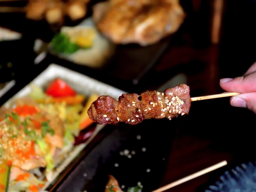 只要230元起就能吃到超美味個人日式定食套餐.5道精緻料理一次享受