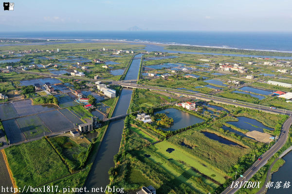 【宜蘭。五結】傳藝渡假會館Tradition Arts Villa。一泊二食。私房落羽松湖畔。玩沙綠地。渡假聖地。宜蘭民宿