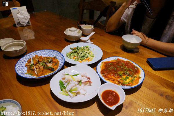 【宜蘭。五結】傳藝渡假會館Tradition Arts Villa。一泊二食。私房落羽松湖畔。玩沙綠地。渡假聖地。宜蘭民宿