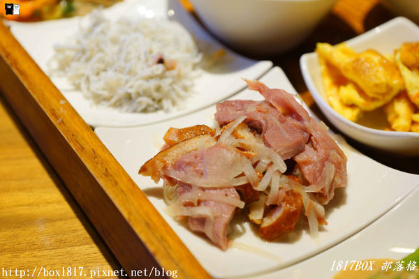 【宜蘭。五結】傳藝渡假會館Tradition Arts Villa。一泊二食。私房落羽松湖畔。玩沙綠地。渡假聖地。宜蘭民宿