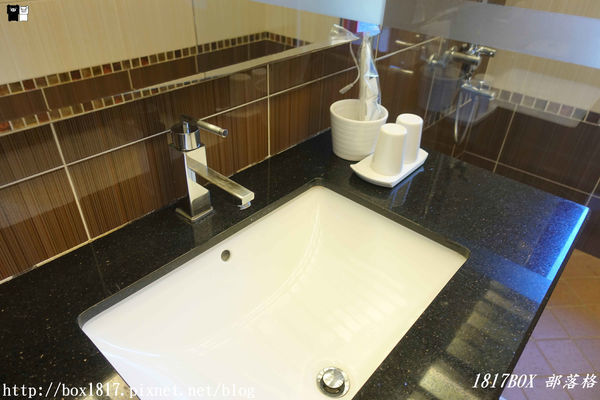 【宜蘭。五結】傳藝渡假會館Tradition Arts Villa。一泊二食。私房落羽松湖畔。玩沙綠地。渡假聖地。宜蘭民宿