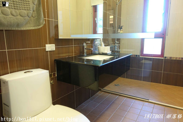 【宜蘭。五結】傳藝渡假會館Tradition Arts Villa。一泊二食。私房落羽松湖畔。玩沙綠地。渡假聖地。宜蘭民宿