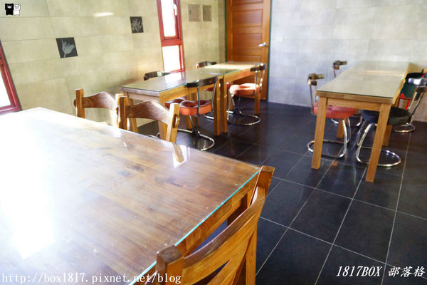 【宜蘭。五結】傳藝渡假會館Tradition Arts Villa。一泊二食。私房落羽松湖畔。玩沙綠地。渡假聖地。宜蘭民宿