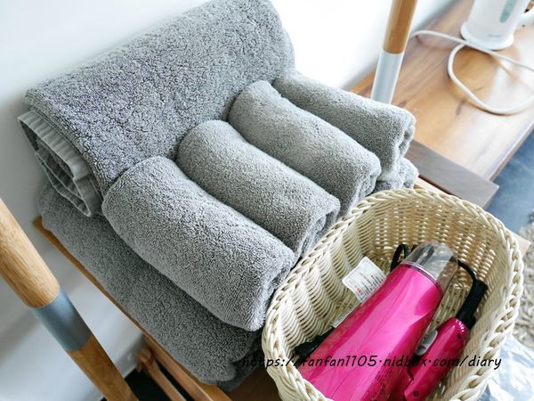 宜蘭住宿【傳藝渡假會館】 #田園間湖畔VILLA #沙坑 #划小船 #餵魚 #一泊二食 #親子住宿 的好去處 (26).JPG