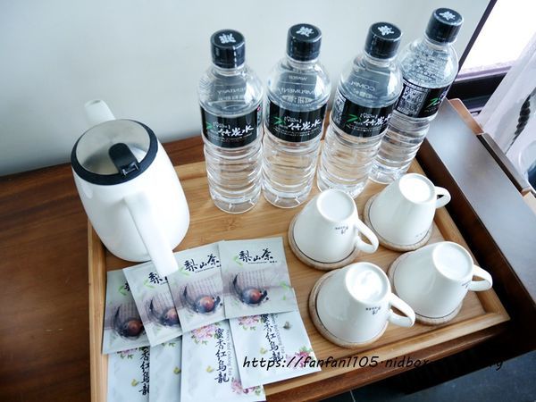 宜蘭住宿【傳藝渡假會館】 #田園間湖畔VILLA #沙坑 #划小船 #餵魚 #一泊二食 #親子住宿 的好去處 (25).JPG