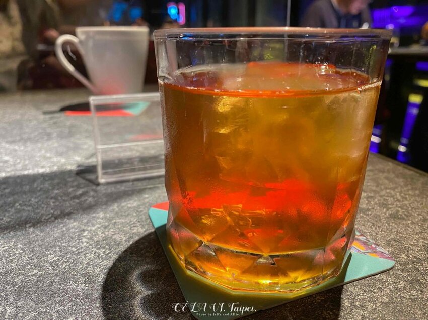 【台北餐廳】CÉ LA VI Taipei高空景觀餐廳，101百萬夜景全包！(交通/菜單/餐點/環境)