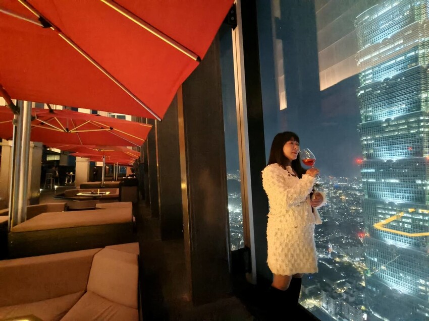 48177.jpg - 【台北】信義區高空酒吧。南山微風CE LA VIˋ Taipei48樓。360度環景觀看101夜景