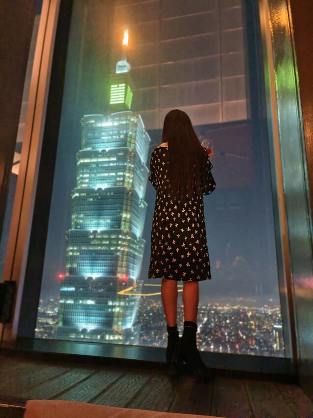 48183.jpg - 【台北】信義區高空酒吧。南山微風CE LA VIˋ Taipei48樓。360度環景觀看101夜景