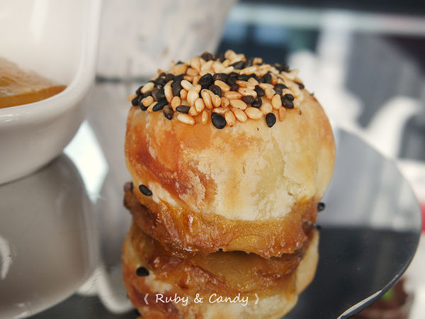 CÉ LA VI手工迷你胡椒餅 (2).JPG